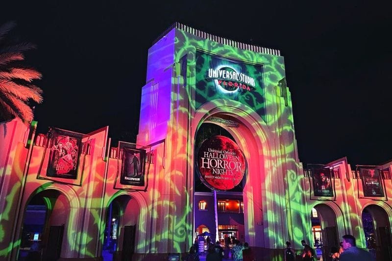 8 Destinations Guaranteed to Scare You This Halloween 2 Halloween Horror Nights universal studios