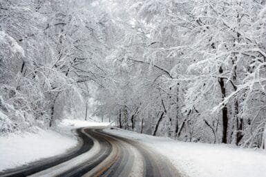 winter travel trends snow road